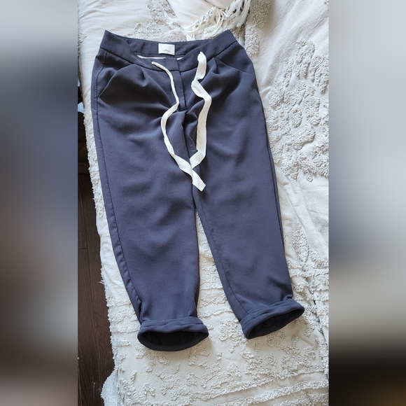 Wilfred pants super cute .. better in person - Picture 1 of 5